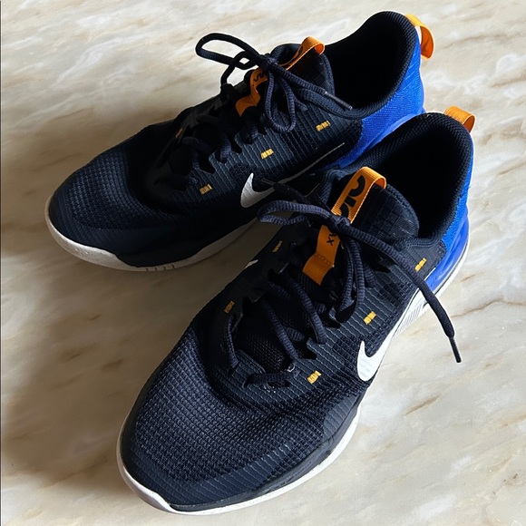 Nike Air Max Alpha Trainer 5 Mens Sneakers Size 8.5 Black Orange & Blue - Picture 4 of 12